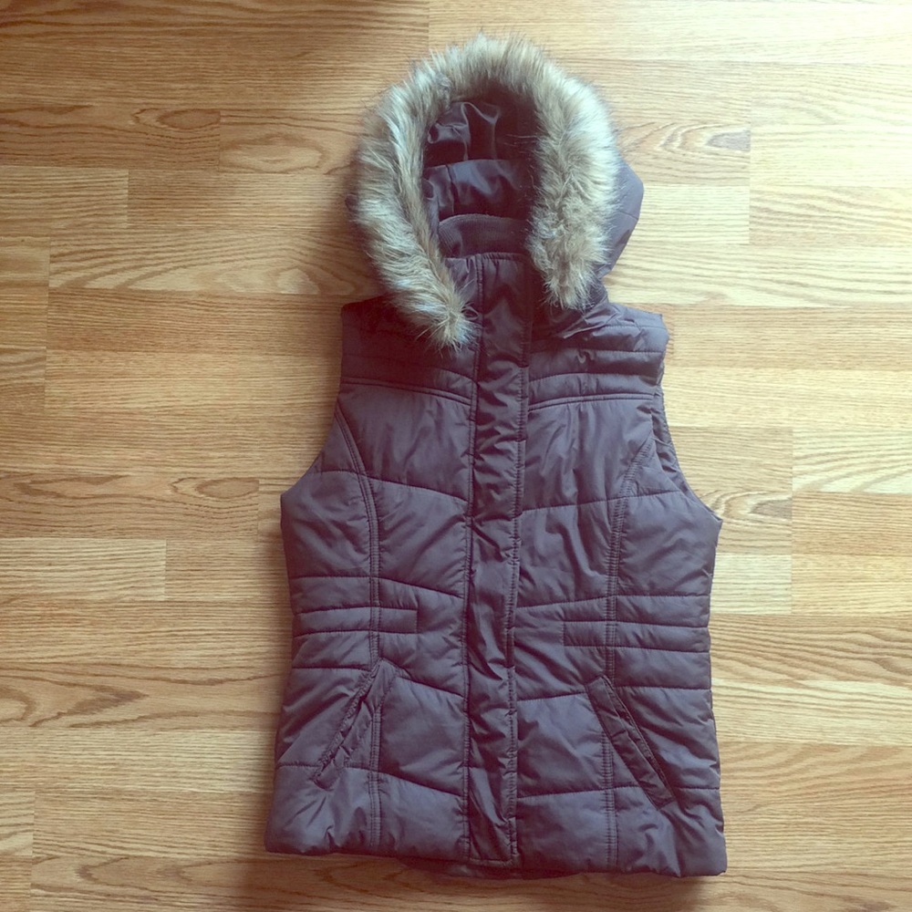 Brown puffy vest with hood